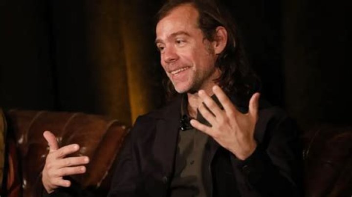 Aaron Dessner (songwriter) Wiki,Age,Birthday,Biography,Height,Net Worth ..