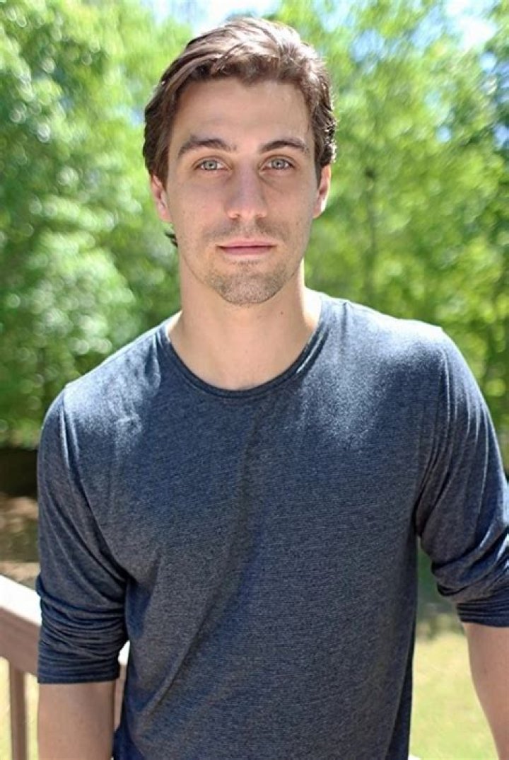 Aaron Matthews (youtubestar) Wiki,Age,Birthday,Biography,Height,Net Worth ..