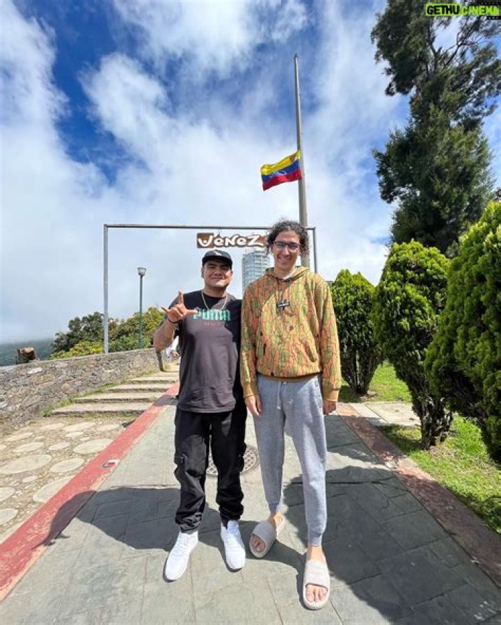 Aczino (rapper) Wiki,Age,Birthday,Biography,Height,Net Worth ..