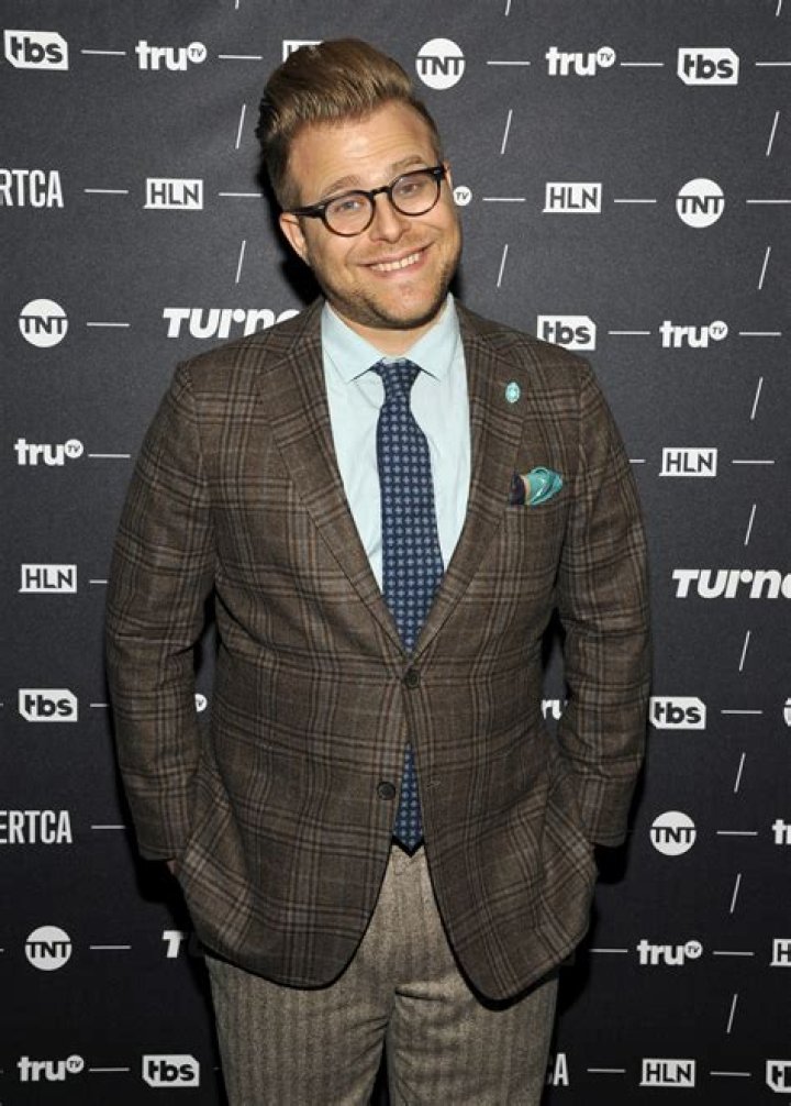 Adam Conover (comedian) Wiki,Age,Birthday,Biography,Height,Net Worth ..
