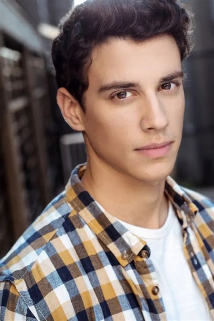 Adam Dimarco (tvactor) Wiki,Age,Birthday,Biography,Height,Net Worth ..