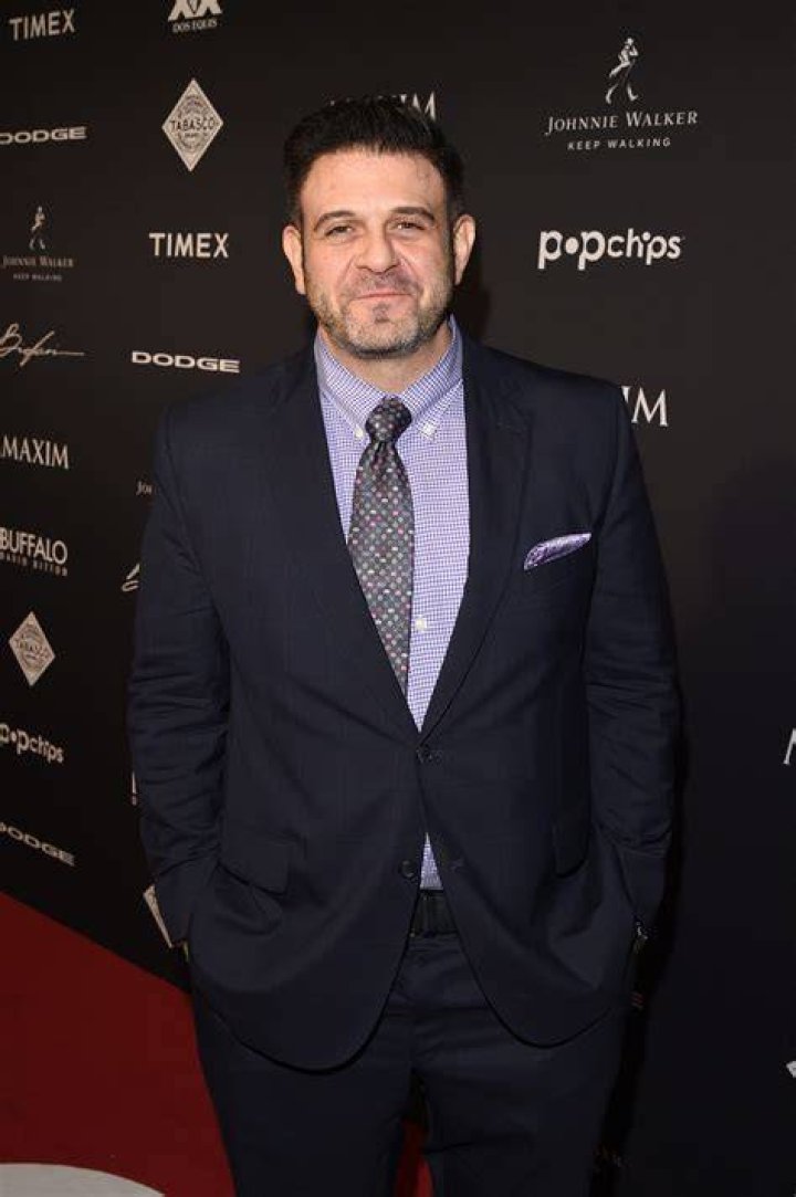 Adam Richman (tvshowhost) Wiki,Age,Birthday,Biography,Height,Net Worth ..