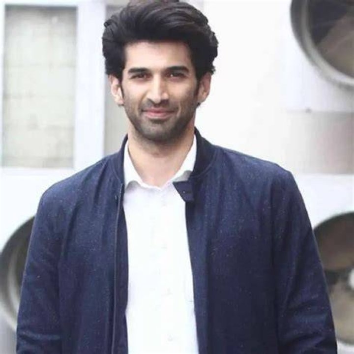 Aditya Roy Kapur (movieactor) Wiki,Age,Birthday,Biography,Height,Net Worth ..