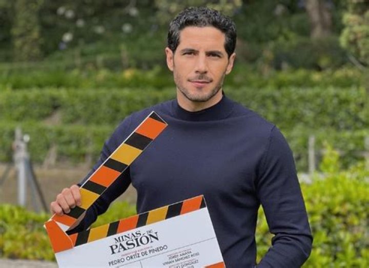 Adolfo de la Fuente (realitystar) Wiki,Age,Birthday,Biography,Height,Net Worth ..
