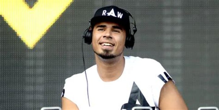 Afrojack - Bio, Age, net worth, height, Wiki, Facts and Family