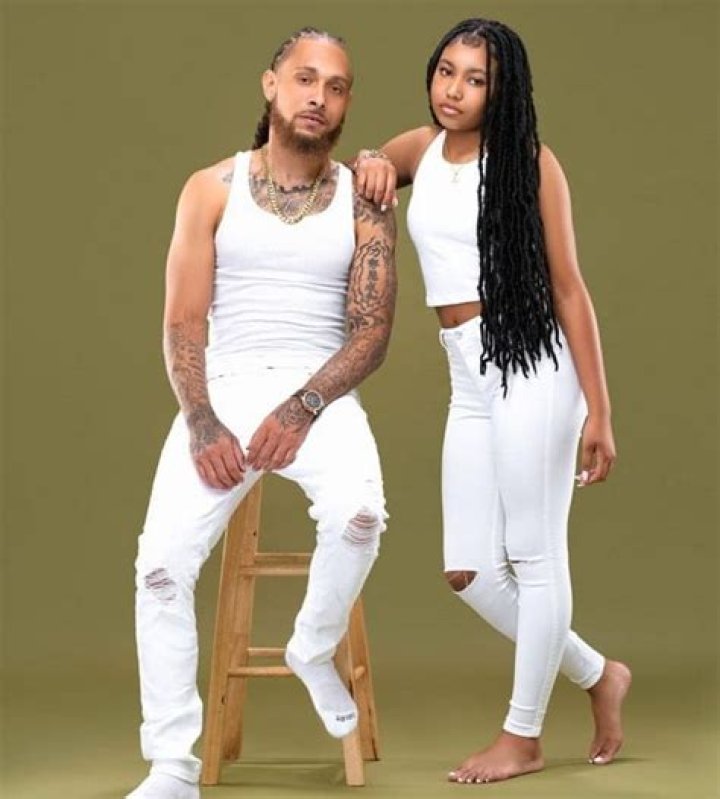 Ahvianna Lee - Bio, Age, Wiki, Facts and Family