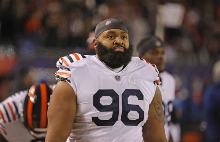 Akiem Hicks (footballplayer) Wiki,Age,Birthday,Biography,Height,Net Worth ..