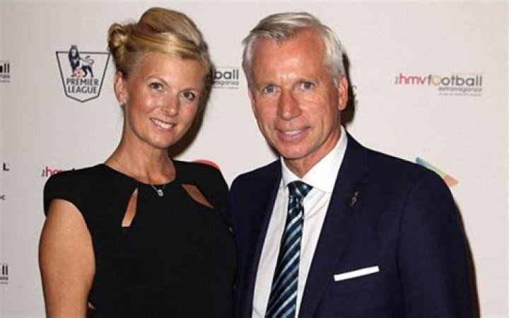 Alan Pardew - Bio, Age, height, Wiki, Facts and Family