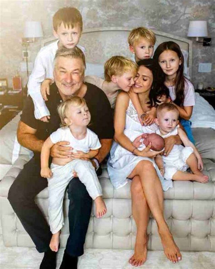 Alec Baldwin - Bio, Age, net worth, height, Wiki, Facts and Family