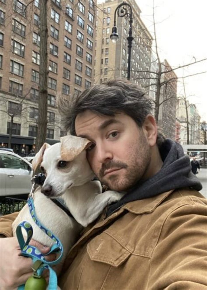 Alex Brightman - Bio, Age, height, weight, Wiki, Facts and Family