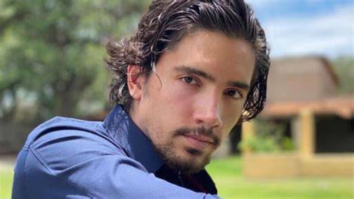 Alex Fernández Jr. - Bio, Age, Wiki, Facts and Family