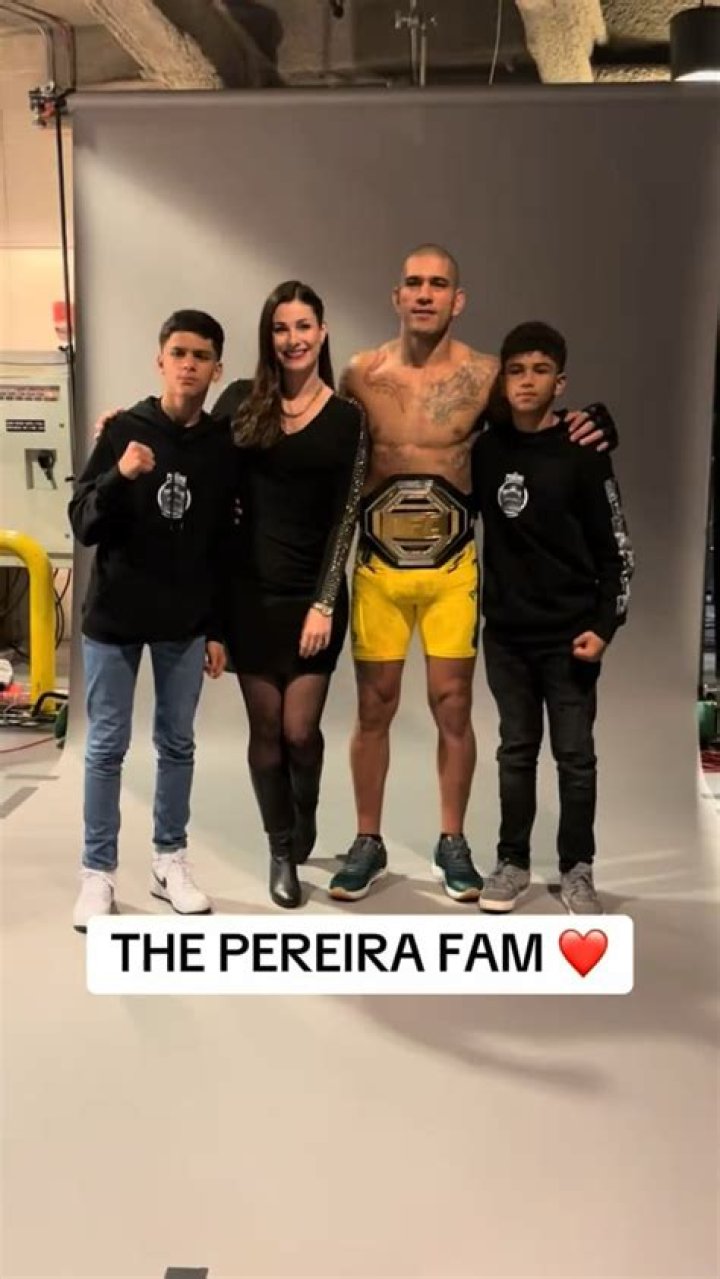Alex Perea - Bio, Age, siblings, height, Wiki, Facts and Family