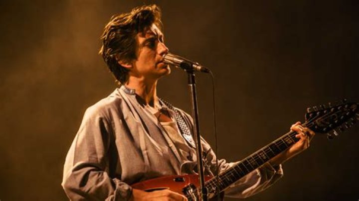 Alex Turner - Bio, Age, net worth, height, Wiki, Facts and Family