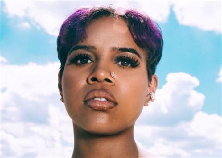 Alex Vaughn: R&B Singer Detailed Bio, Age, Birthday, & Height Insights and more