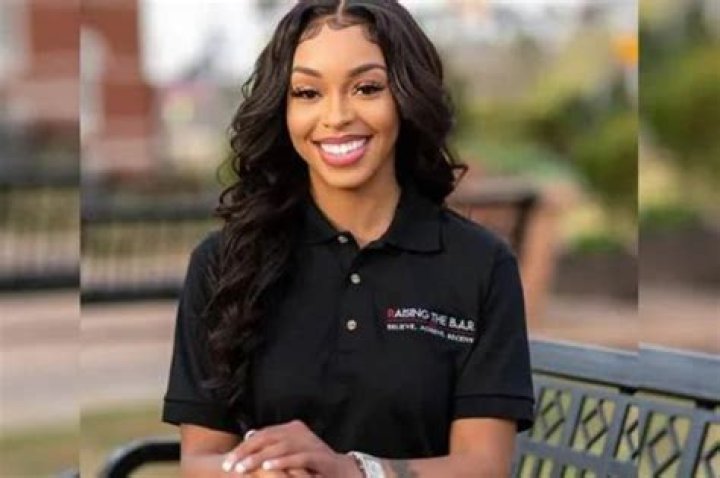 Alexis Love - Bio, Age, Wiki, Facts and Family