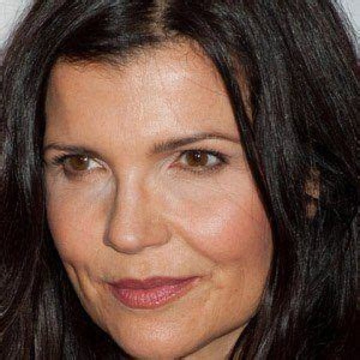 Ali Hewson (entrepreneur) Wiki,Age,Birthday,Biography,Height,Net Worth ..