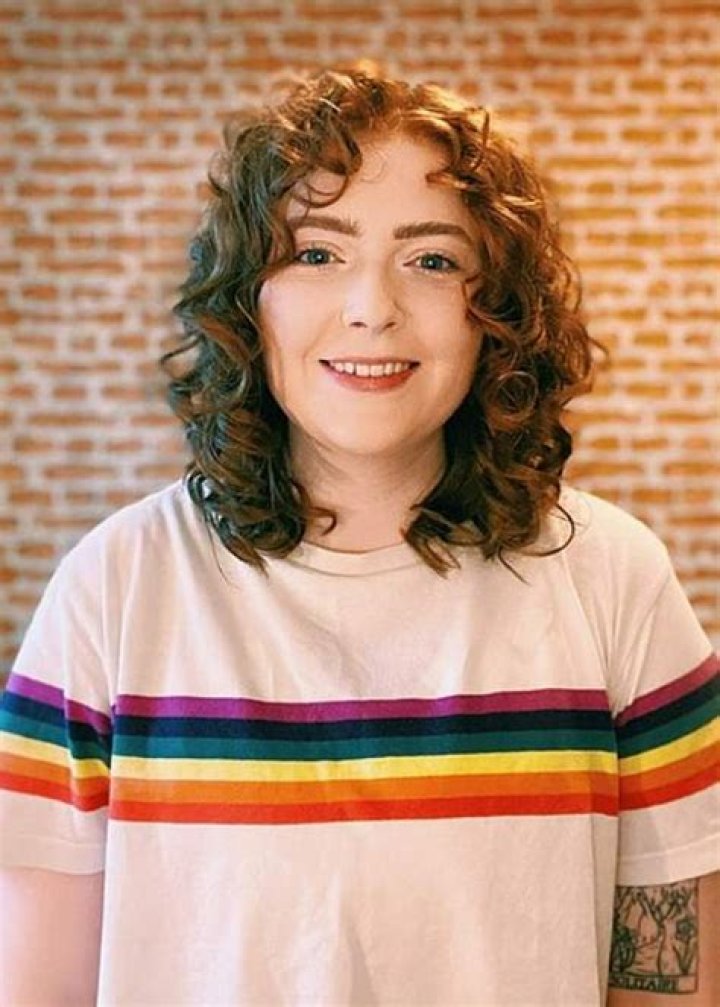 Alice Oseman (comicbookartist) Wiki,Age,Birthday,Biography,Height,Net Worth ..