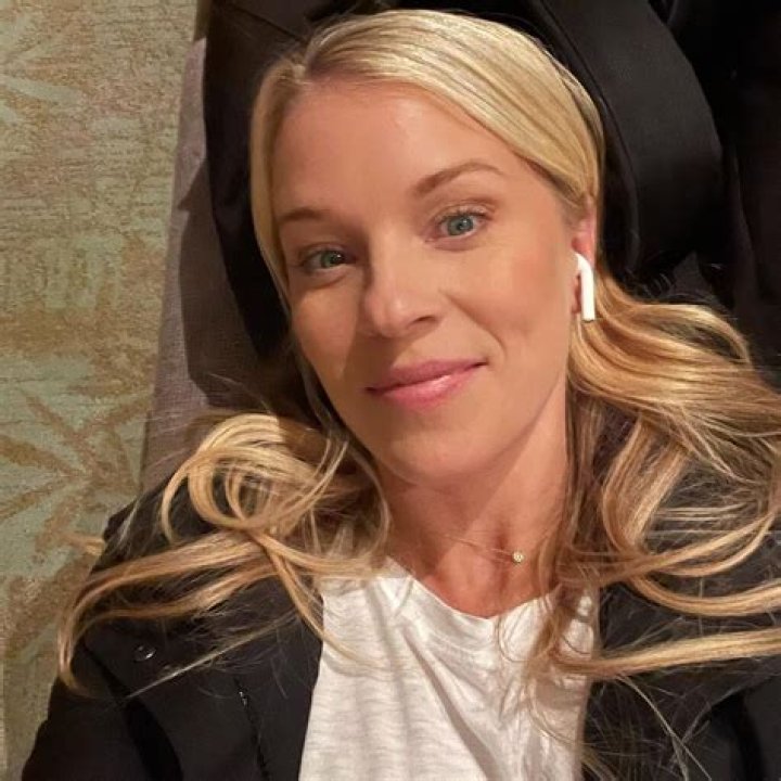 Alicia Leigh Willis - Bio, Age, Wiki, Facts and Family