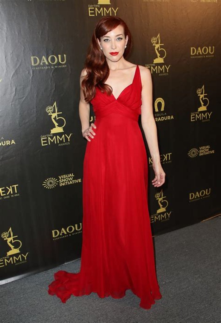 Alie Ward (tvactress) Wiki,Age,Birthday,Biography,Height,Net Worth ..