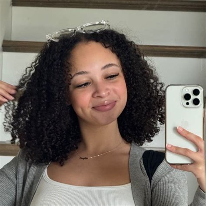 Aliyah Simone (youtubestar) Wiki,Age,Birthday,Biography,Height,Net Worth ..