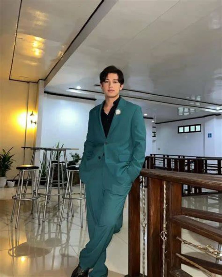 Aljon Mendoza (realitystar) Wiki,Age,Birthday,Biography,Height,Net Worth ..