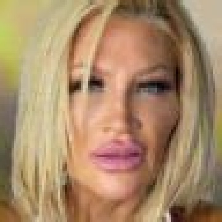 Allegra Cole (model) Wiki,Age,Birthday,Biography,Height,Net Worth ..