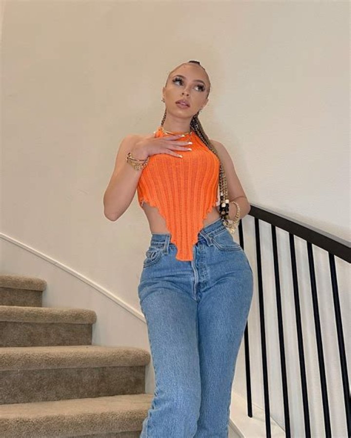 Allie Kay - Bio, Age, Wiki, Facts and Family