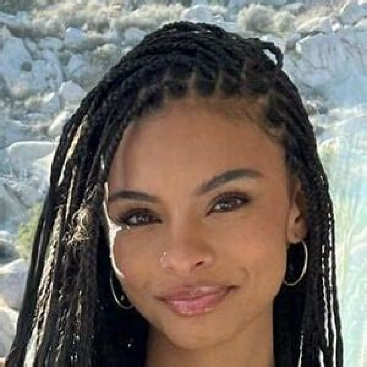 Ally Renee: TikTok Star Detailed Bio, Age, Birthday, & Height Insights and more