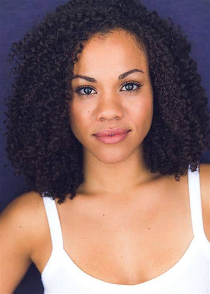 Alysha Deslorieux (stageactress) Wiki,Age,Birthday,Biography,Height,Net Worth ..