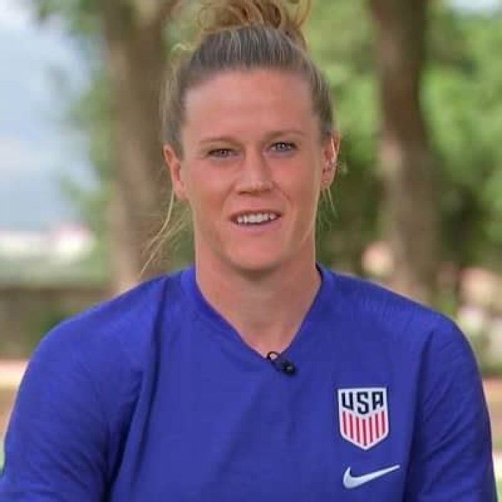 Alyssa Naeher (soccerplayer) Wiki,Age,Birthday,Biography,Height,Net Worth ..