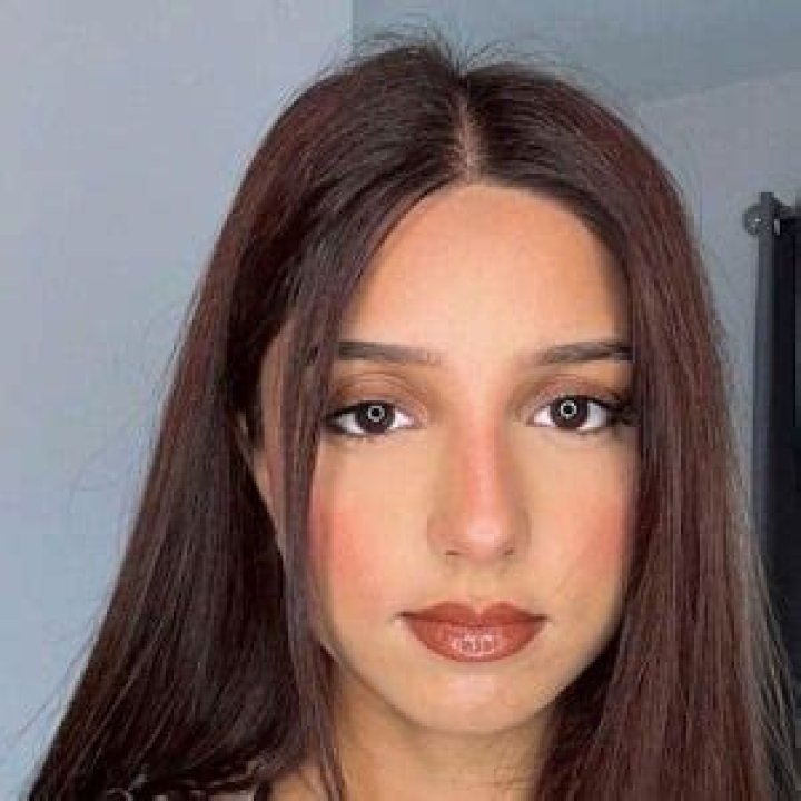 Amna Mahmood (instagramstar) Wiki,Age,Birthday,Biography,Height,Net Worth ..