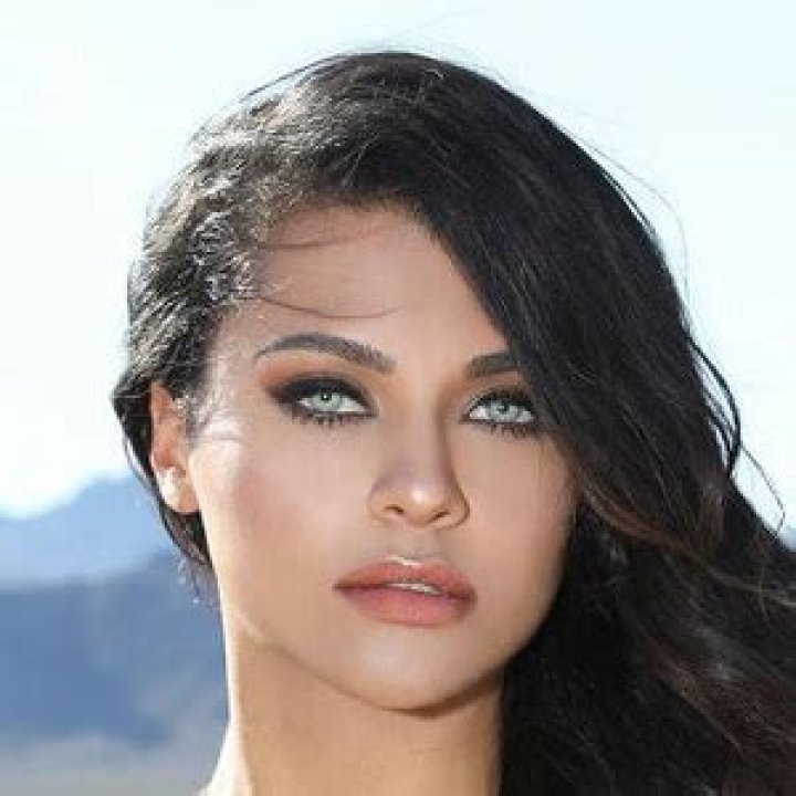 Amy Rosado : Age, Birthday, Wiki, Bio and Family, Net Wor...