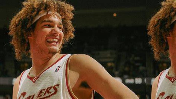 Anderson Varejao - Bio, Age, height, Wiki, Facts and Family