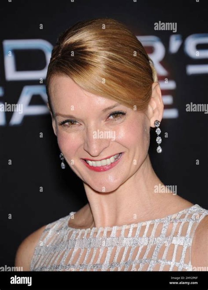 Andrea Powell: TV Actress Detailed Bio, Age, Birthday, & Height Insights and more