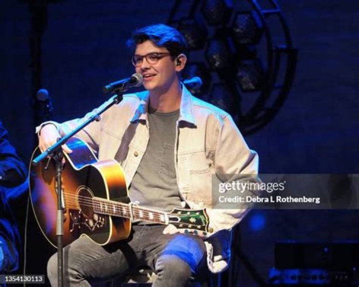 Andrew Jannakos (countrysinger) Wiki,Age,Birthday,Biography,Height,Net Worth ..