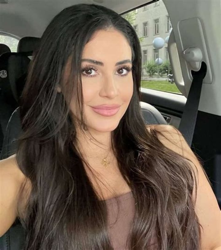 Anna Paulina - Bio, Age, Wiki, Facts and Family