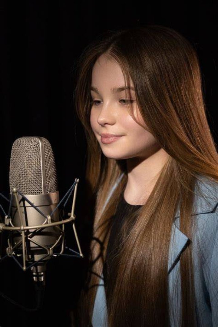 Anna Volkova - Bio, Age, Wiki, Facts and Family