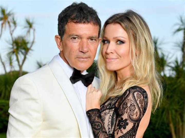 Antonio Banderas (movieactor) Wiki,Age,Birthday,Biography,Height,Net Worth ..