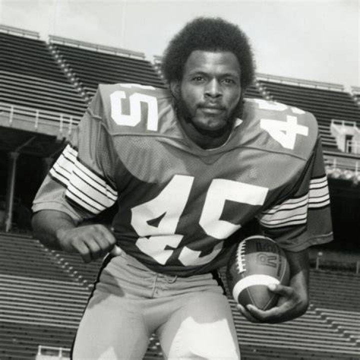 Archie Griffin - Bio, Age, net worth, siblings, height, Wiki, Facts and Family