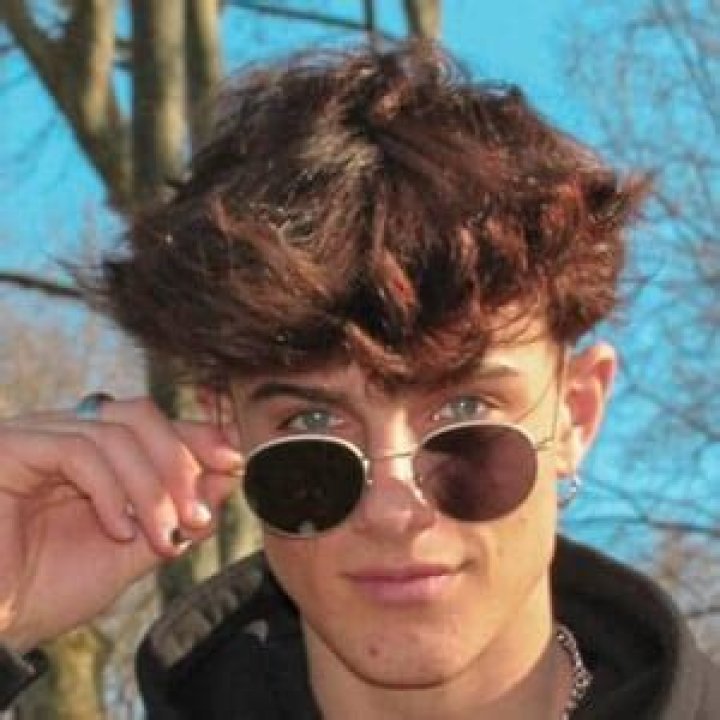 Arià Heras: TikTok Star Detailed Bio, Age, Birthday, & Height Insights and more