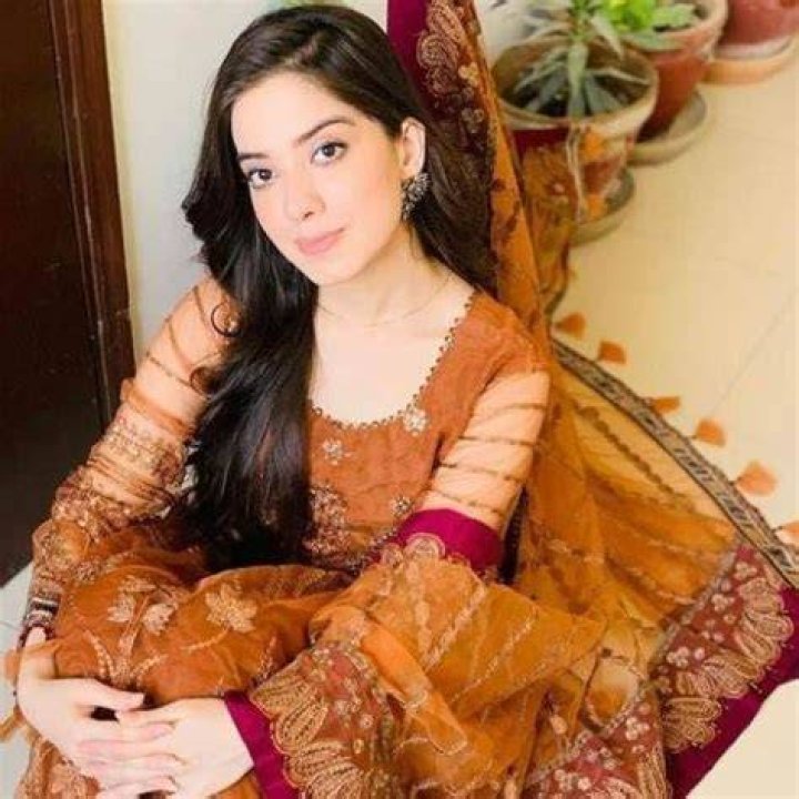 Arisha Razi - Bio, Age, Wiki, Facts and Family