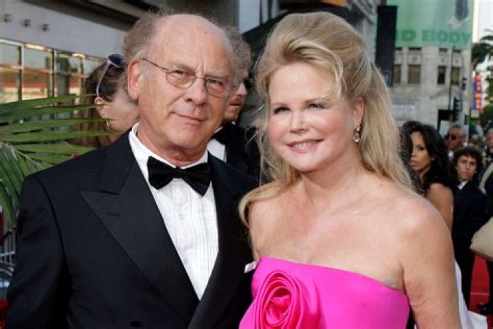 Art Garfunkel - Bio, Age, net worth, weight, height, Wiki, Facts and Family