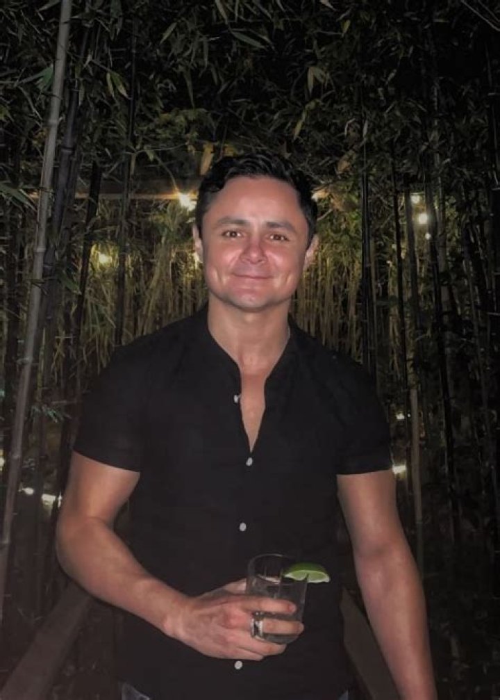 Arturo Castro - Bio, Age, Wiki, Facts and Family