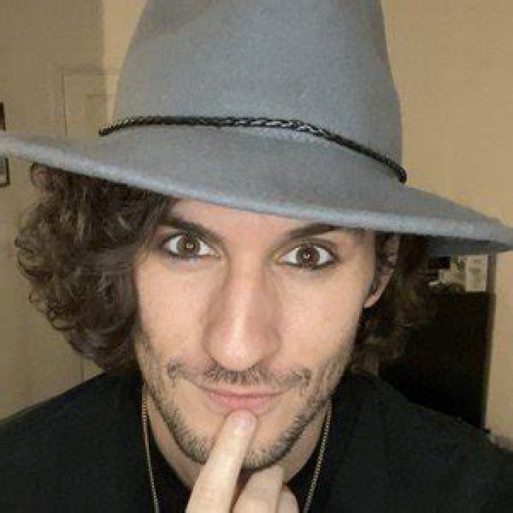 Ash Valmont - Bio, Age, Wiki, Facts and Family