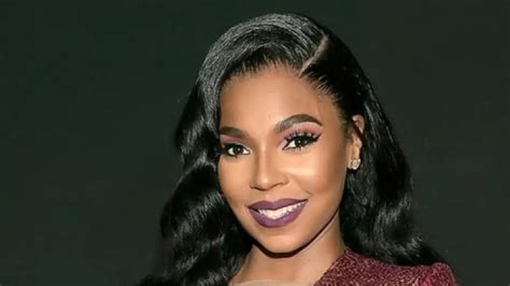 Ashanti - Bio, Age, Wiki, Facts and Family