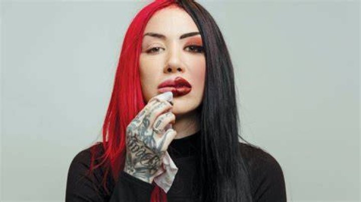 Ashley Costello - Bio, Age, Wiki, Facts and Family