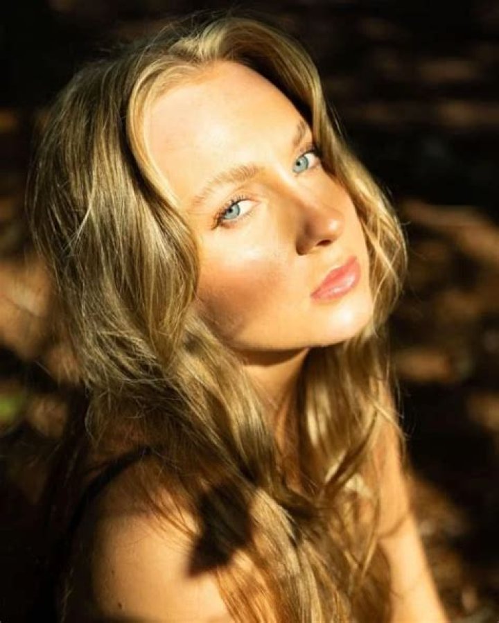 Ashley Kutcher - Bio, Age, Wiki, Facts and Family