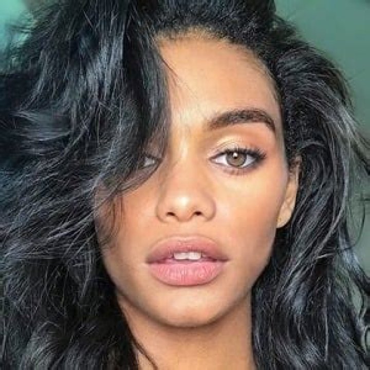 Aslayy Baugh (model) Wiki,Age,Birthday,Biography,Height,Net Worth ..