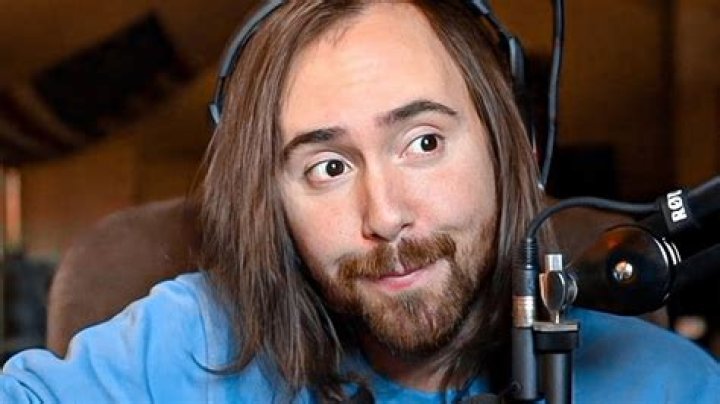 Asmongold - Bio, Age, Wiki, Facts and Family
