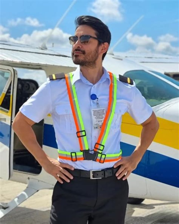 Atom Araullo (tvshowhost) Wiki,Age,Birthday,Biography,Height,Net Worth ..
